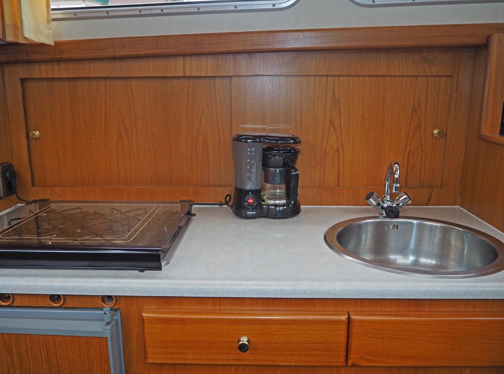 Fore ship, Accommodation